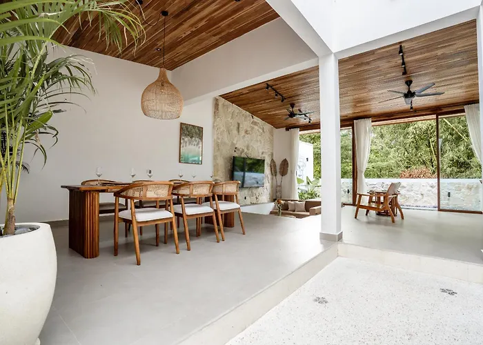 Casa Angatu